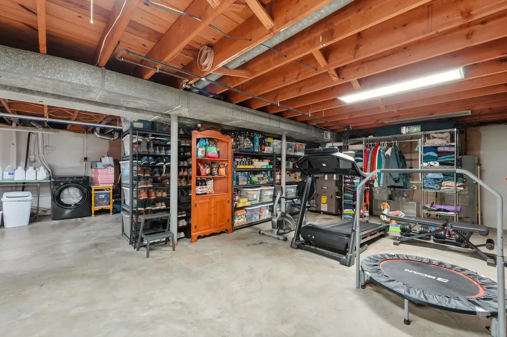 611 Rudy Lane Louisville KY 40207