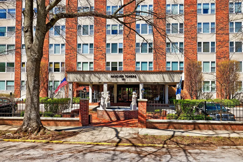 101 S Hanover Avenue Lexington KY 40502