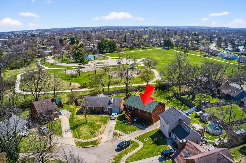 424 Woodcrest Place Lexington KY 40517