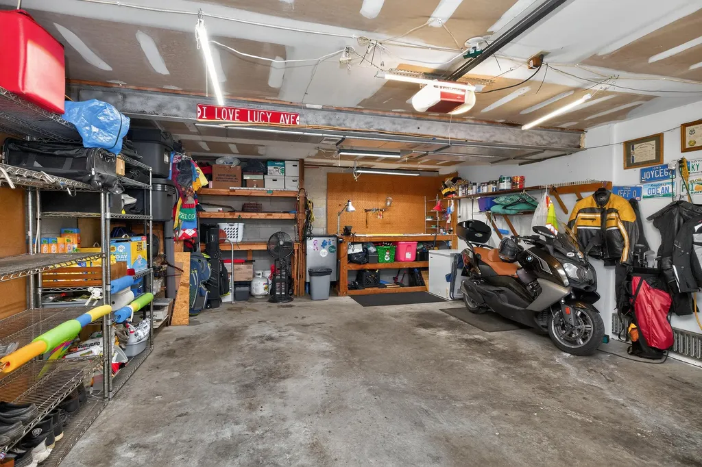 424 Woodcrest Place Lexington KY 40517