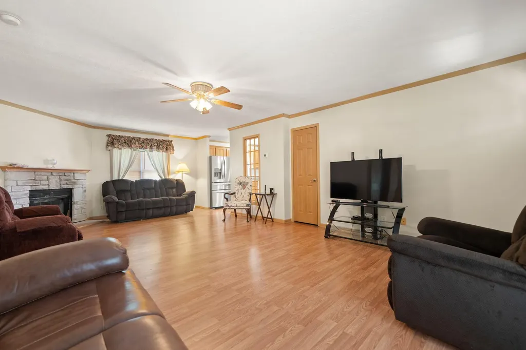 1211 N Mill Street London KY 40741