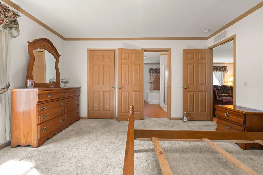 1211 N Mill Street London KY 40741