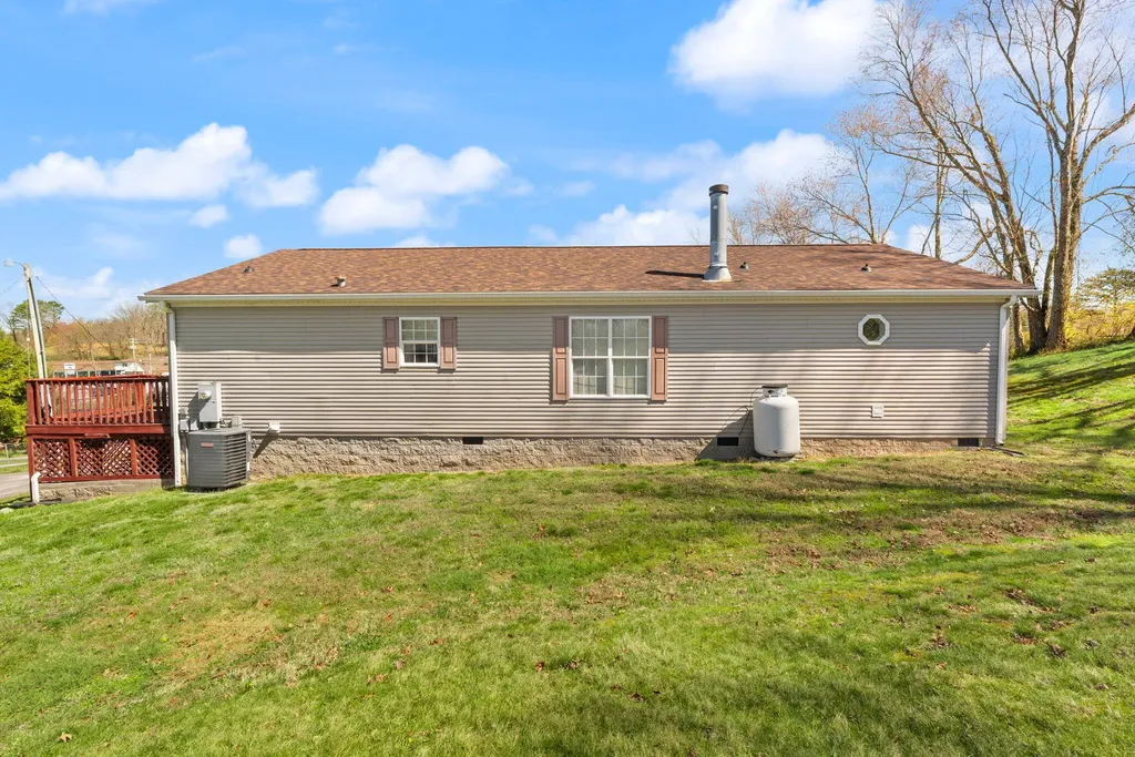 1211 N Mill Street London KY 40741