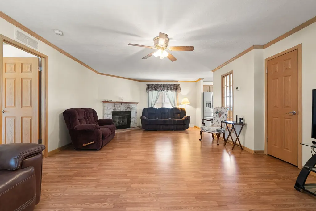 1211 N Mill Street London KY 40741
