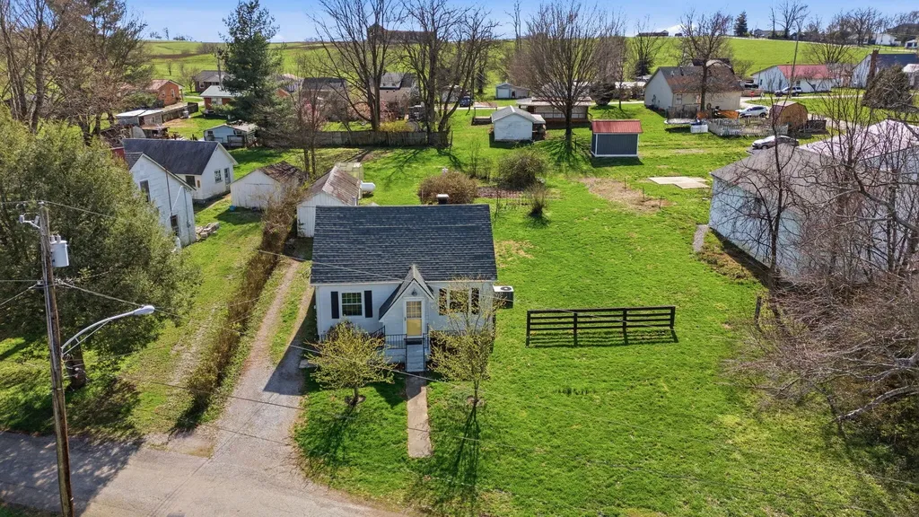 115 Wright Street Stamping Ground KY 40379