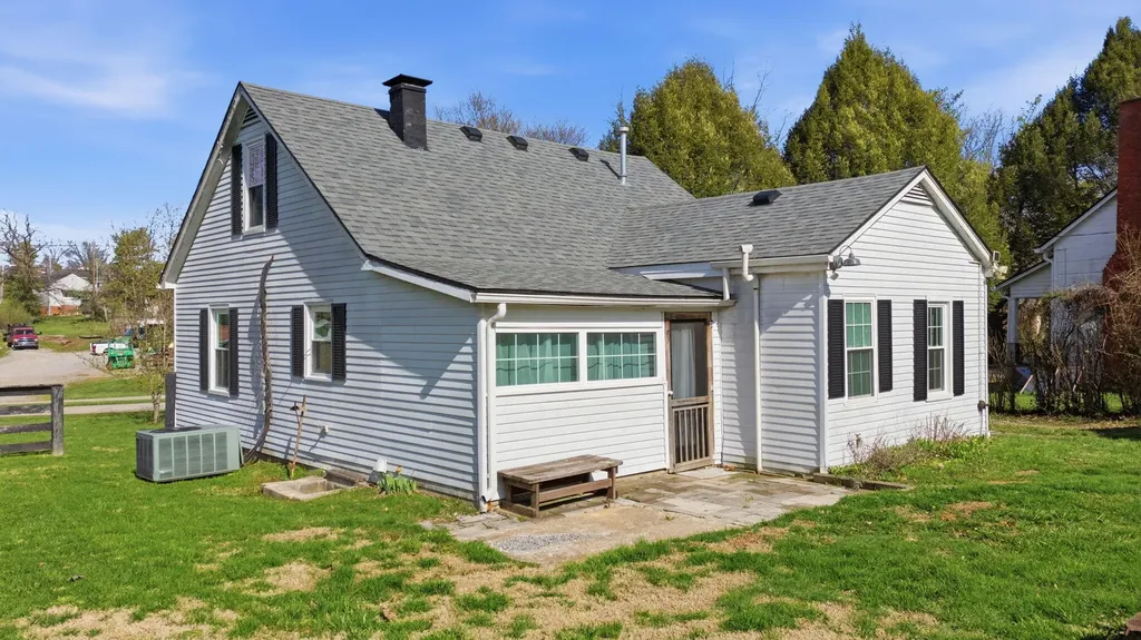 115 Wright Street Stamping Ground KY 40379