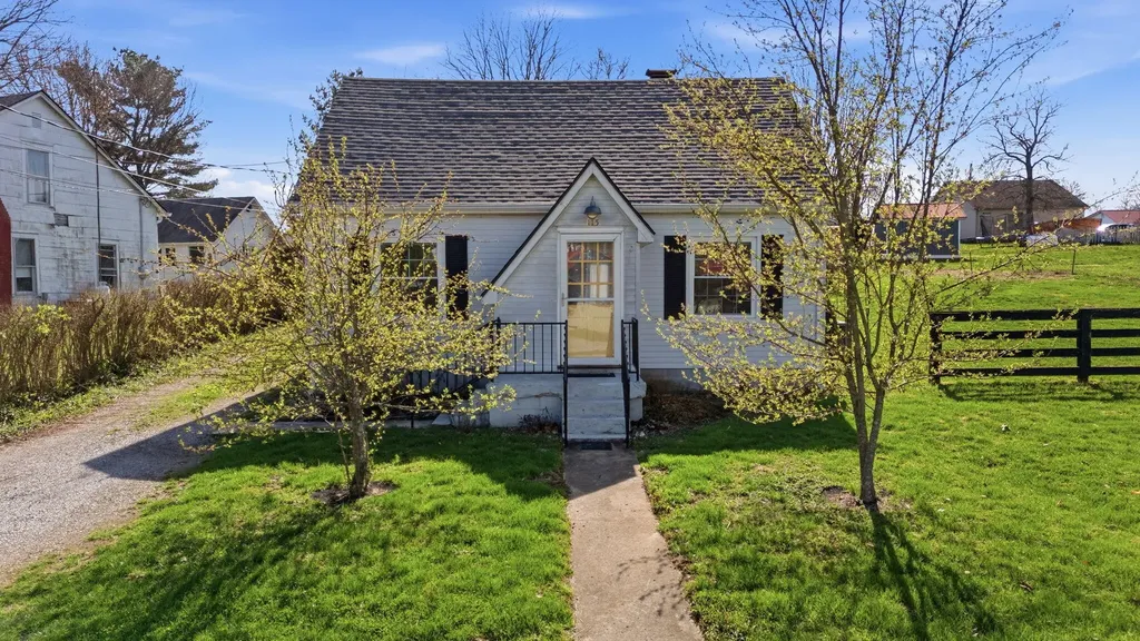 115 Wright Street Stamping Ground KY 40379