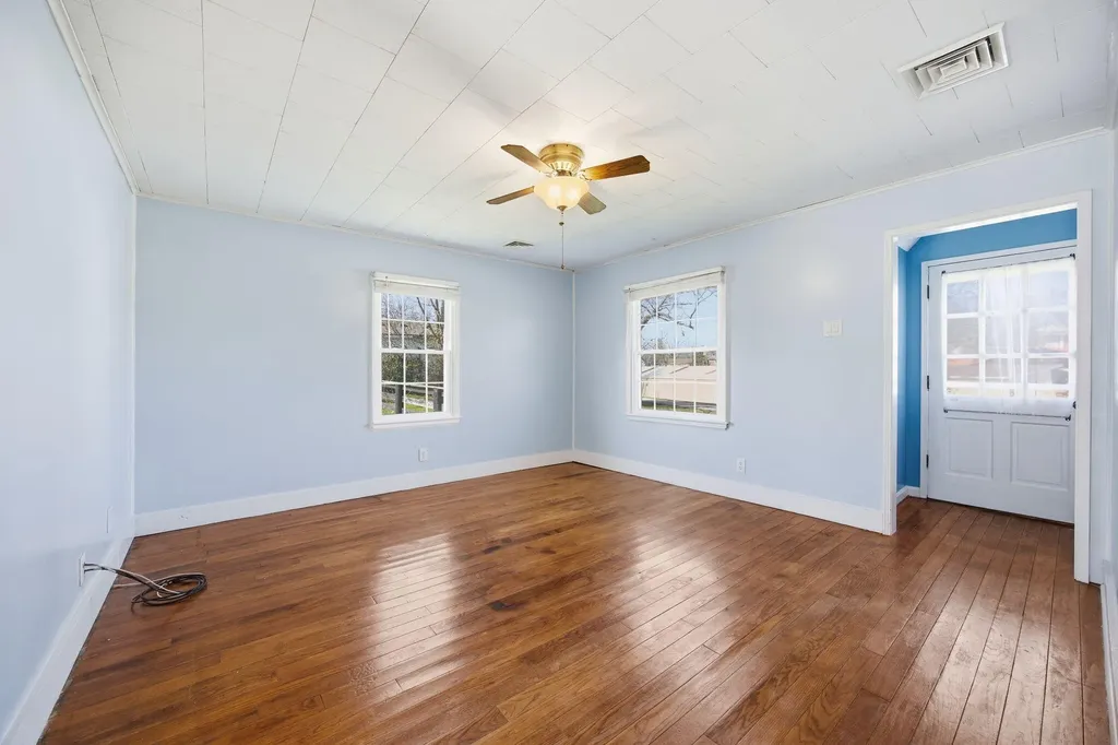 115 Wright Street Stamping Ground KY 40379