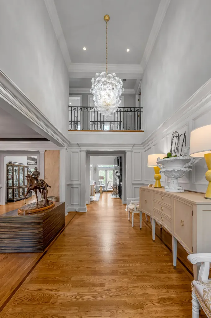 1884 Honey Spring Place Lexington KY 40502