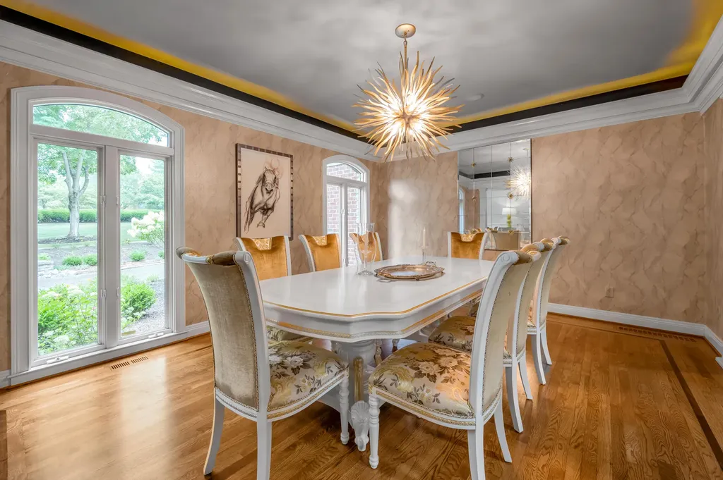1884 Honey Spring Place Lexington KY 40502