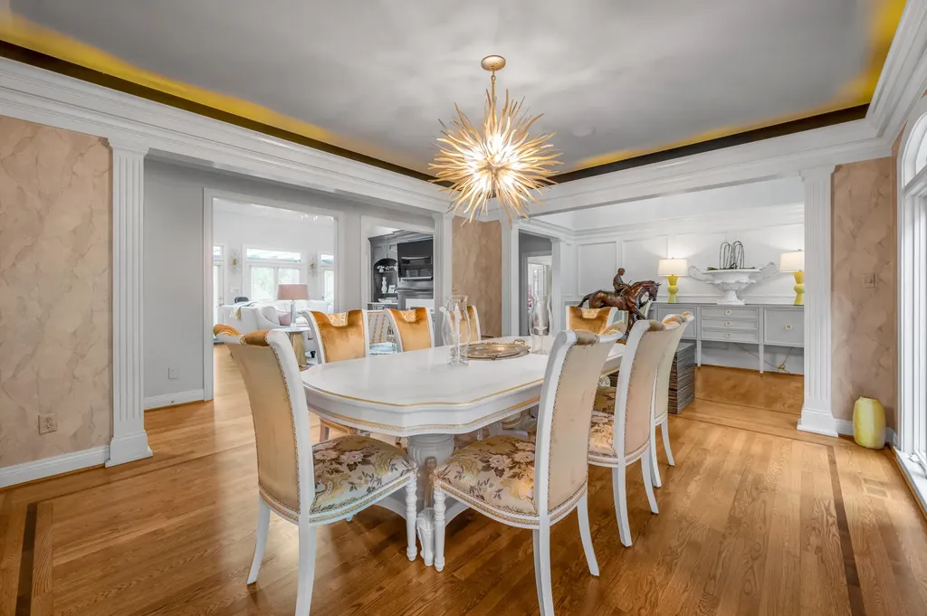 1884 Honey Spring Place Lexington KY 40502