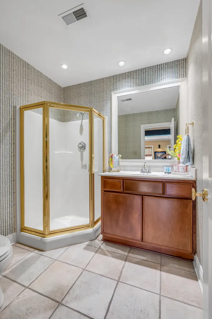 1884 Honey Spring Place Lexington KY 40502