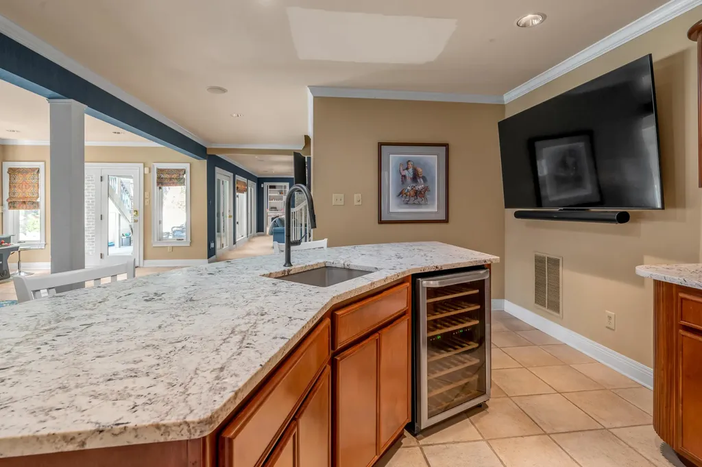 1884 Honey Spring Place Lexington KY 40502