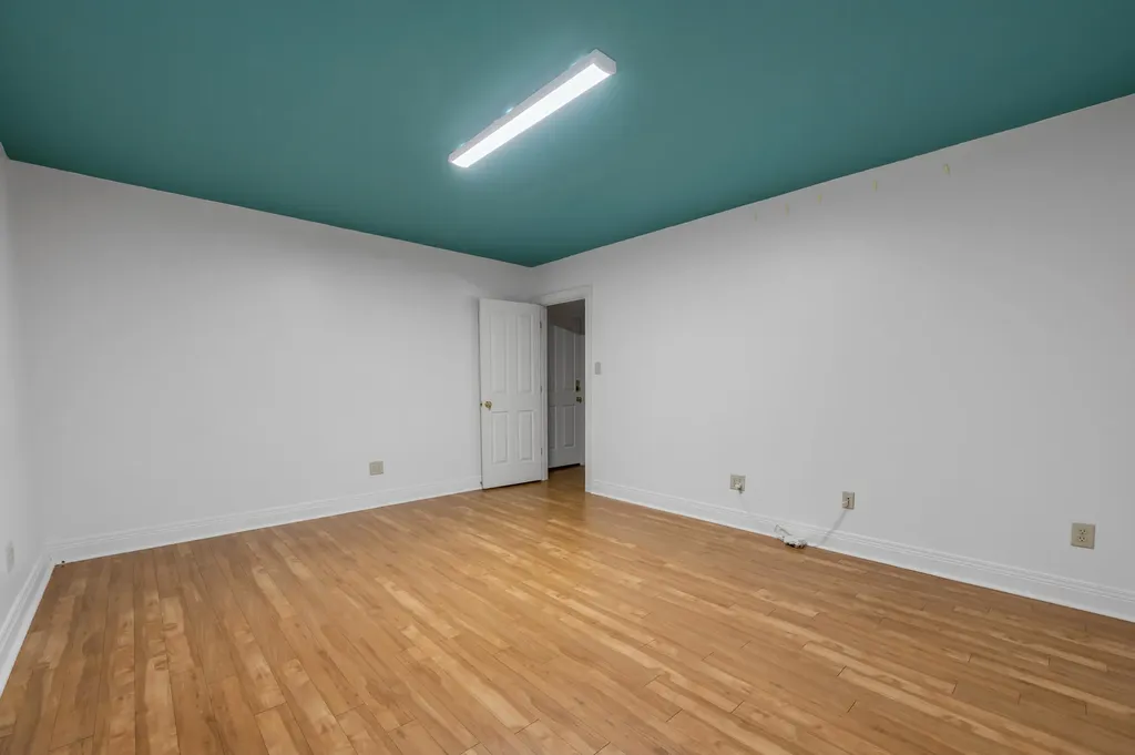 1884 Honey Spring Place Lexington KY 40502