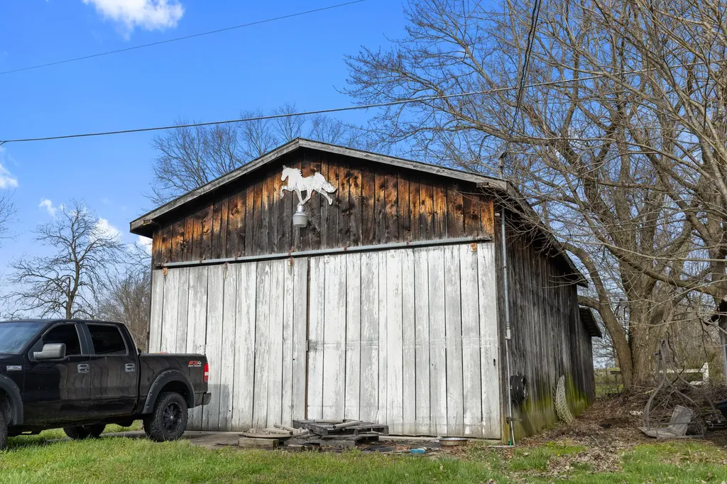 11164 Kentucky 57 Tollesboro KY 41189