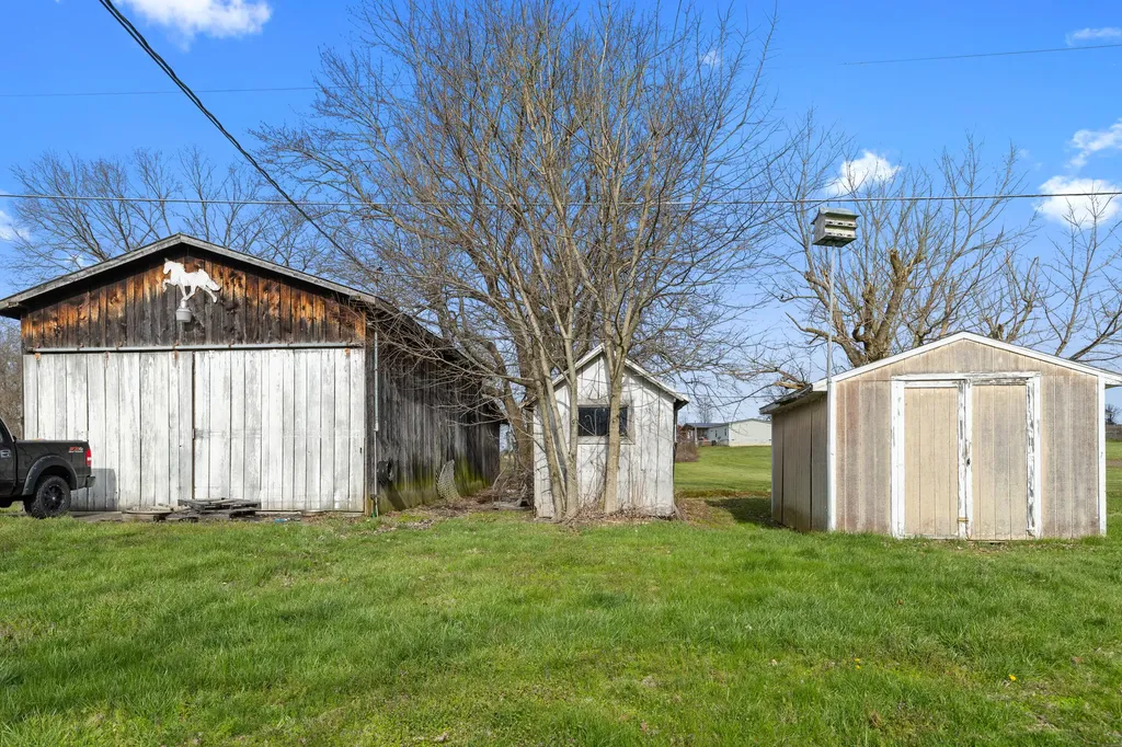 11164 Kentucky 57 Tollesboro KY 41189