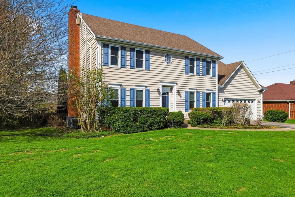 208 Cavalcade Drive Danville KY 40422