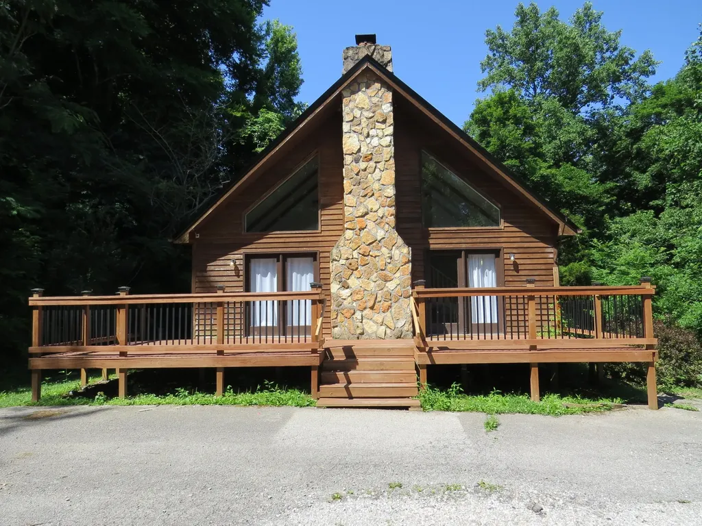 142 Noeville Hollow Road Barbourville KY 40906