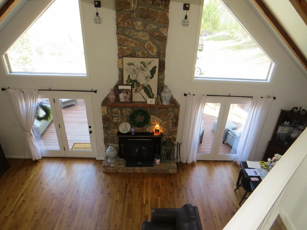 142 Noeville Hollow Road Barbourville KY 40906