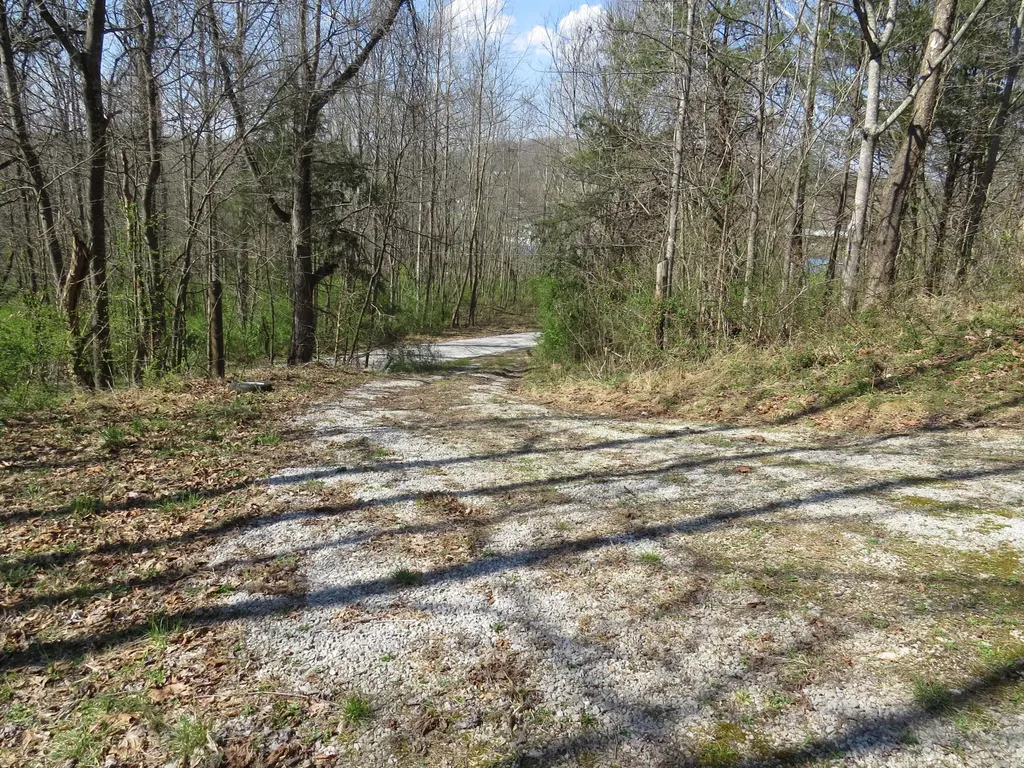 142 Noeville Hollow Road Barbourville KY 40906