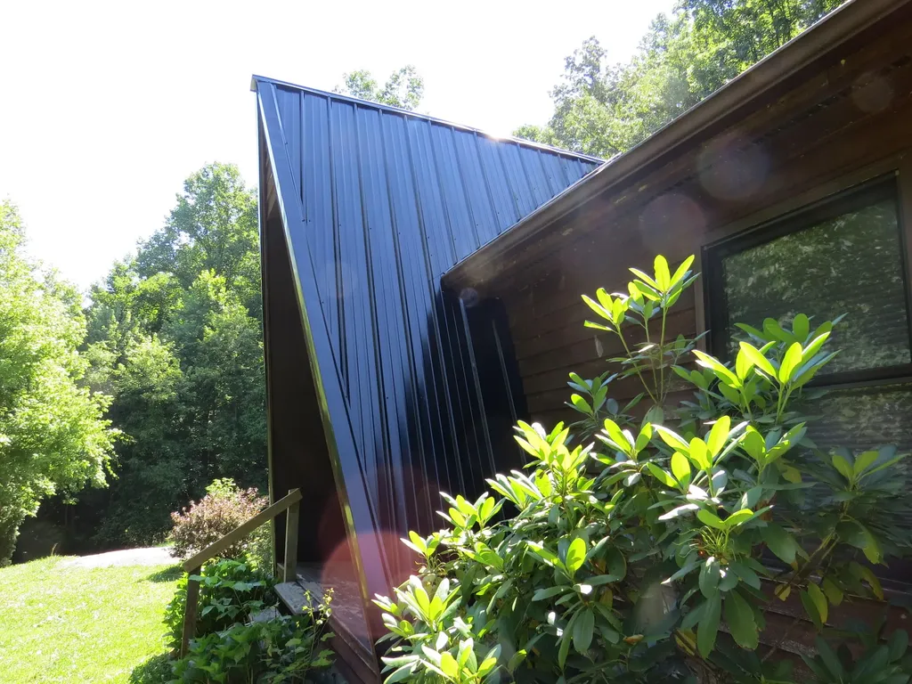 142 Noeville Hollow Road Barbourville KY 40906