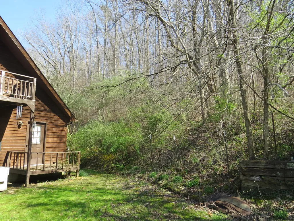 142 Noeville Hollow Road Barbourville KY 40906