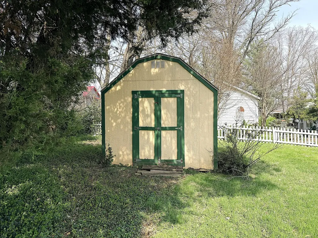116 Elkhorn Drive Frankfort KY 40601