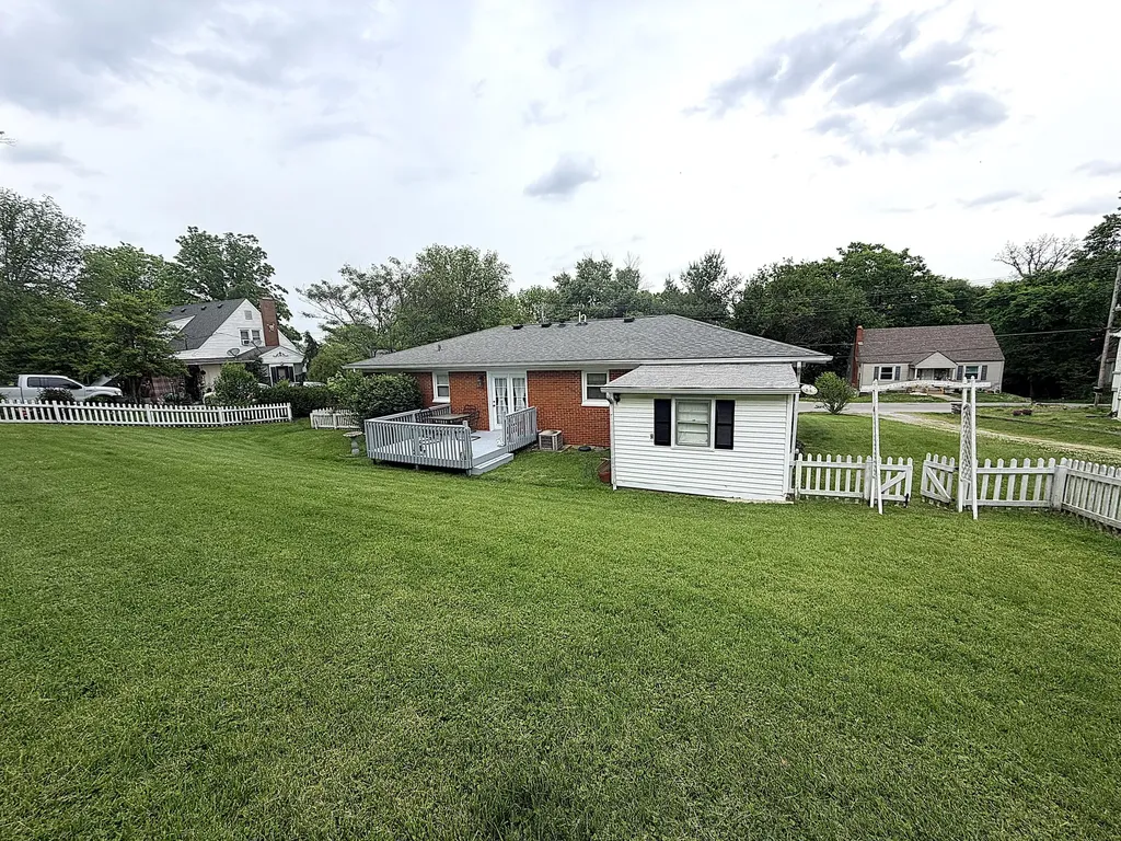 116 Elkhorn Drive Frankfort KY 40601