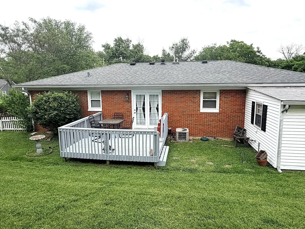 116 Elkhorn Drive Frankfort KY 40601