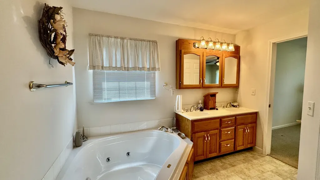 1050 Burnell Drive Berea KY 40403
