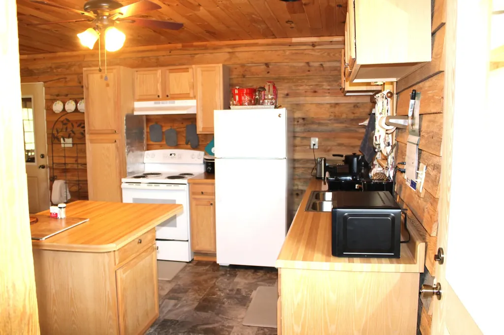 1701 Cold Hill Road London KY 40741