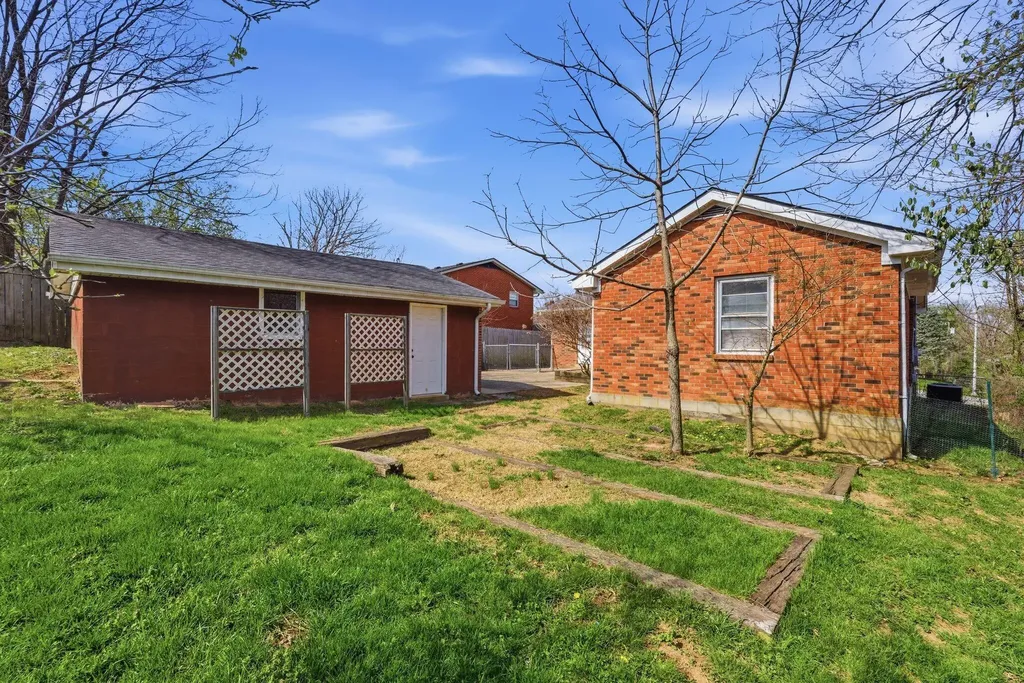 3668 Crosby Drive Lexington KY 40517