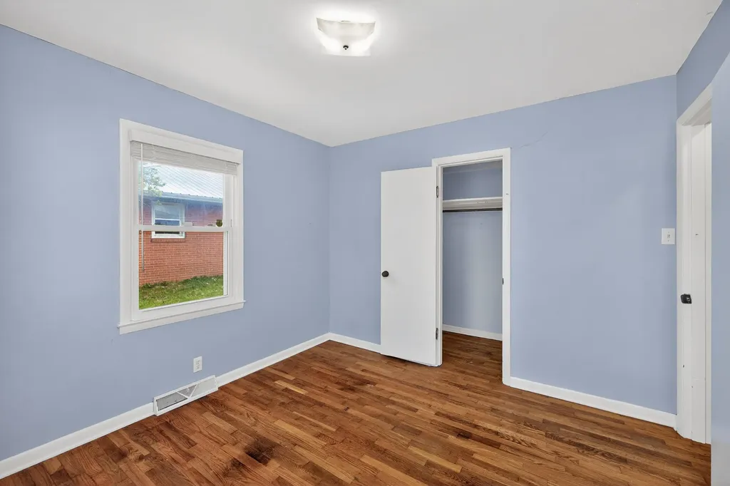 102 Donna Drive Lawrenceburg KY 40342