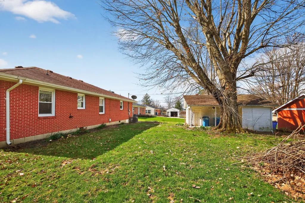 102 Donna Drive Lawrenceburg KY 40342