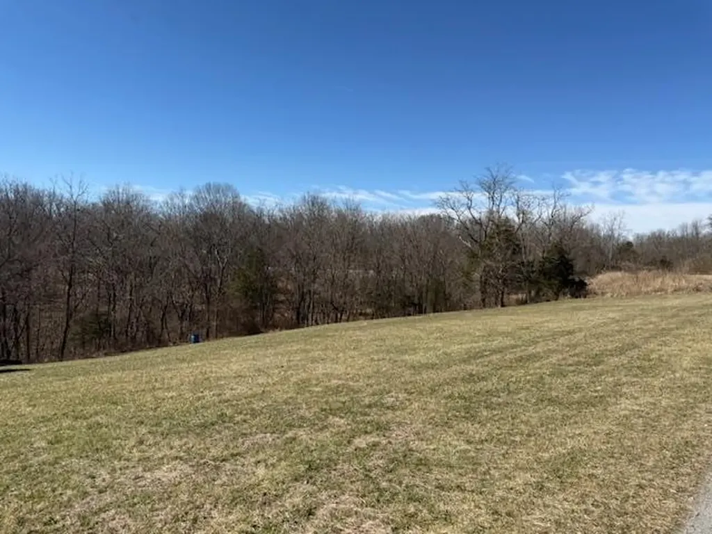 3 Landings Court Willisburg KY 40078