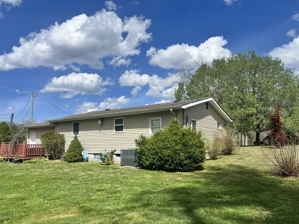 171 Stoney Fork Road Corbin KY 40701