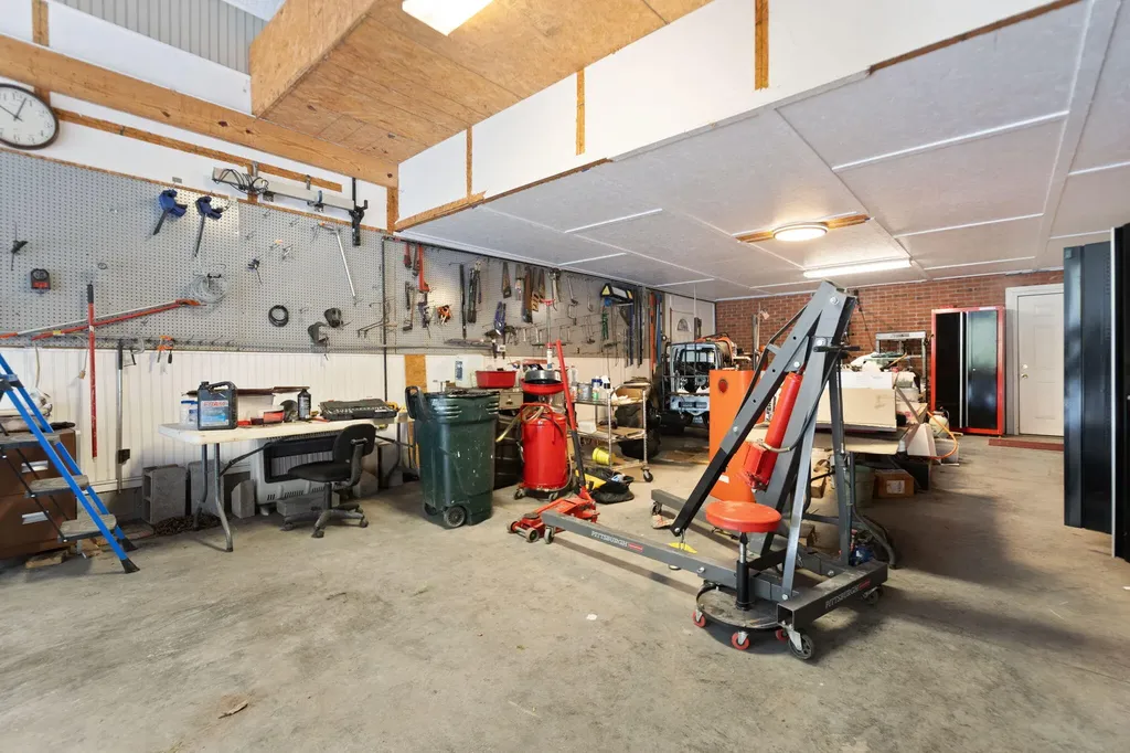 1429 Brush Creek Road Clay City KY 40312