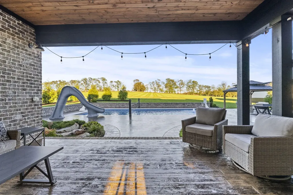 1160 Dry Fork Road Danville KY 40422