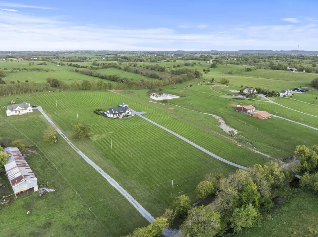 1160 Dry Fork Road Danville KY 40422