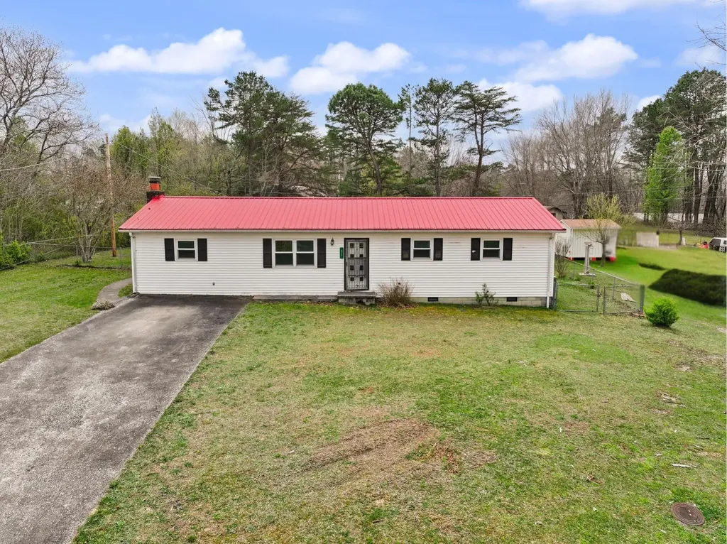 517 Line Creek Road Lily KY 40740