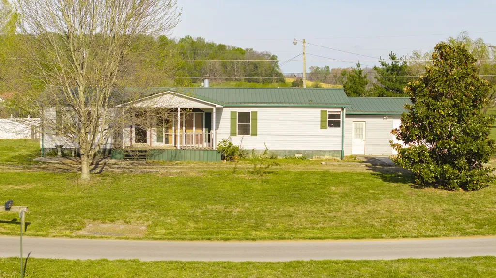 1015 Old Fall Creek Road Monticello KY 42633