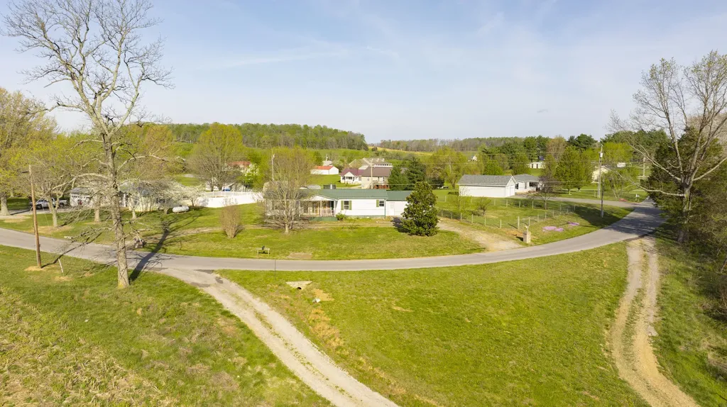 1015 Old Fall Creek Road Monticello KY 42633
