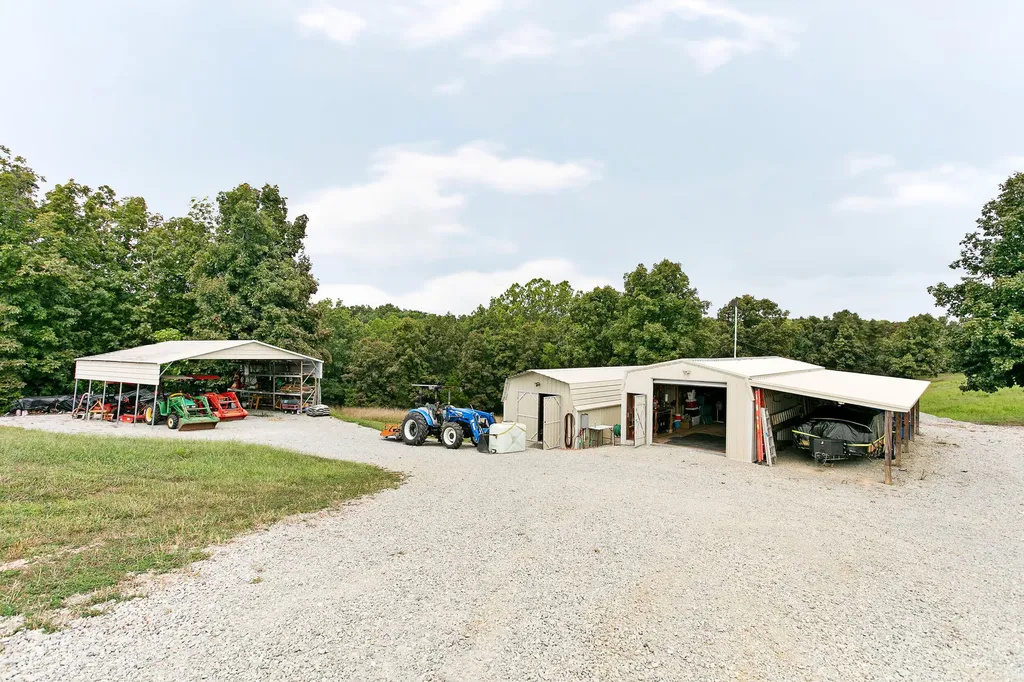1572 Ashes Creek Lane Bloomfield KY 40008
