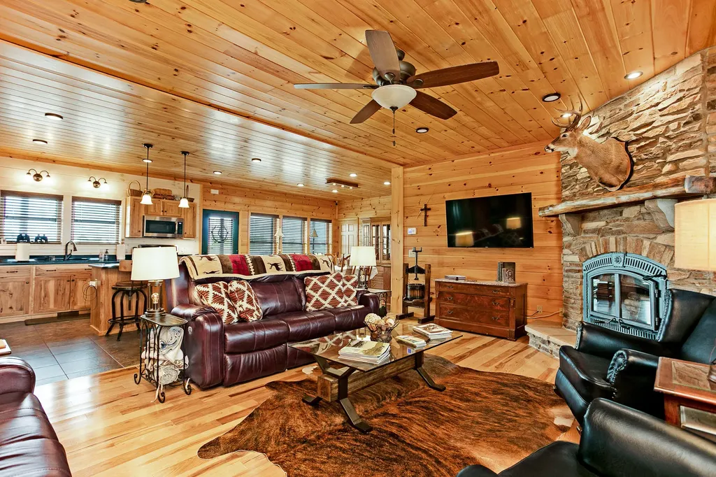 1572 Ashes Creek Lane Bloomfield KY 40008