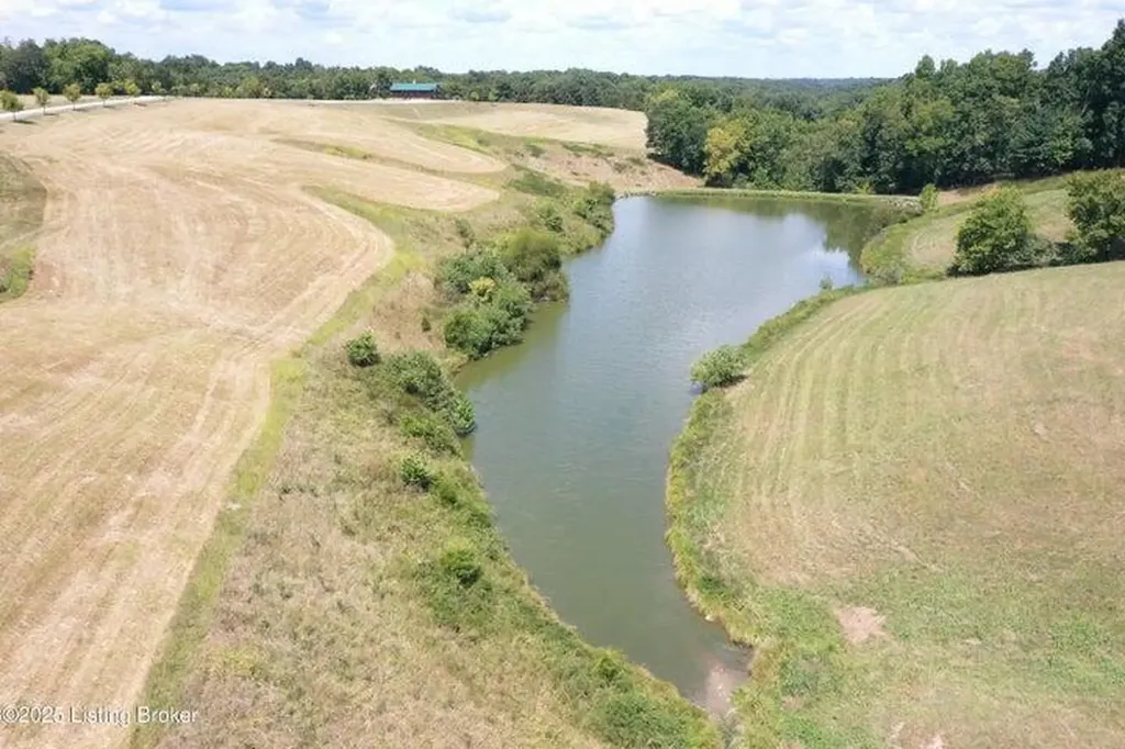 1572 Ashes Creek Lane Bloomfield KY 40008