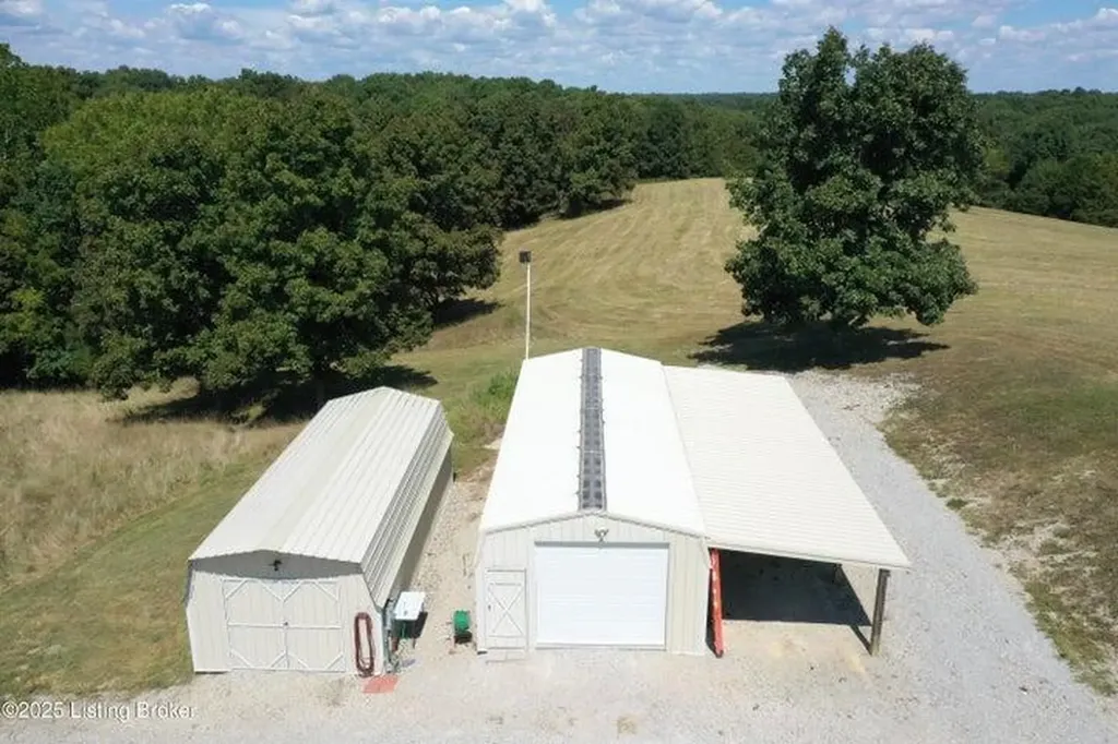 1572 Ashes Creek Lane Bloomfield KY 40008