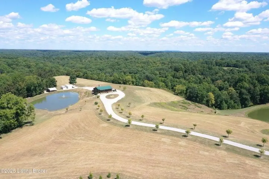 1572 Ashes Creek Lane Bloomfield KY 40008