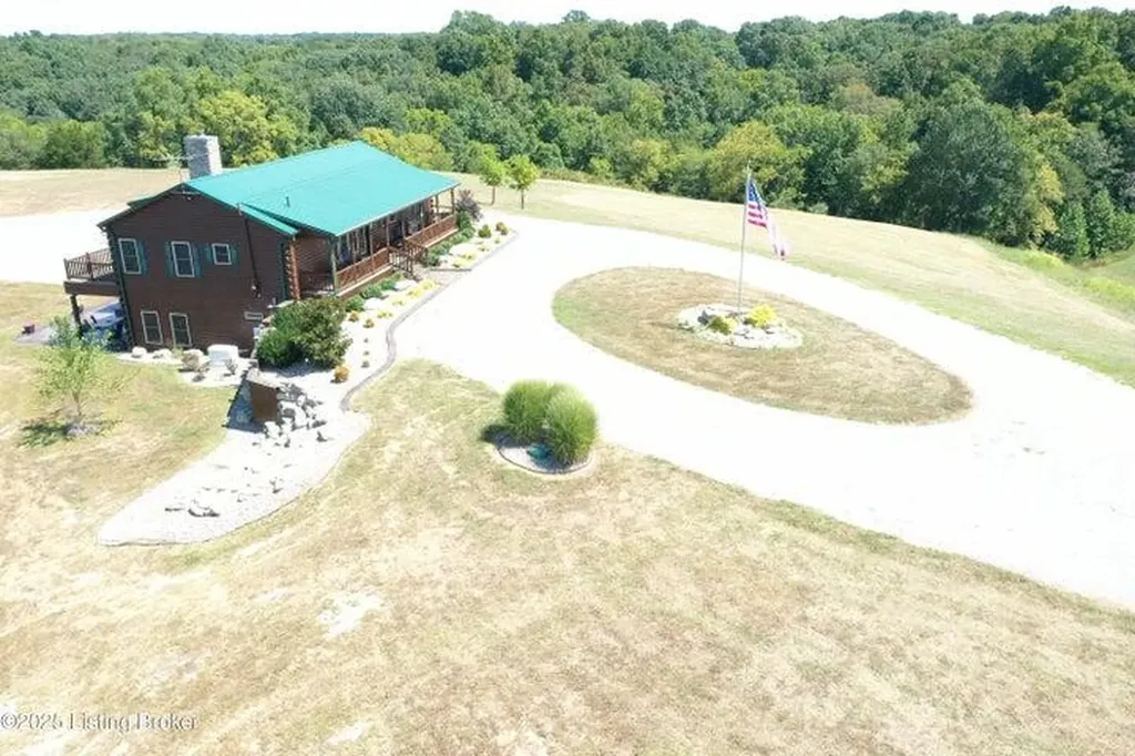 1572 Ashes Creek Lane Bloomfield KY 40008