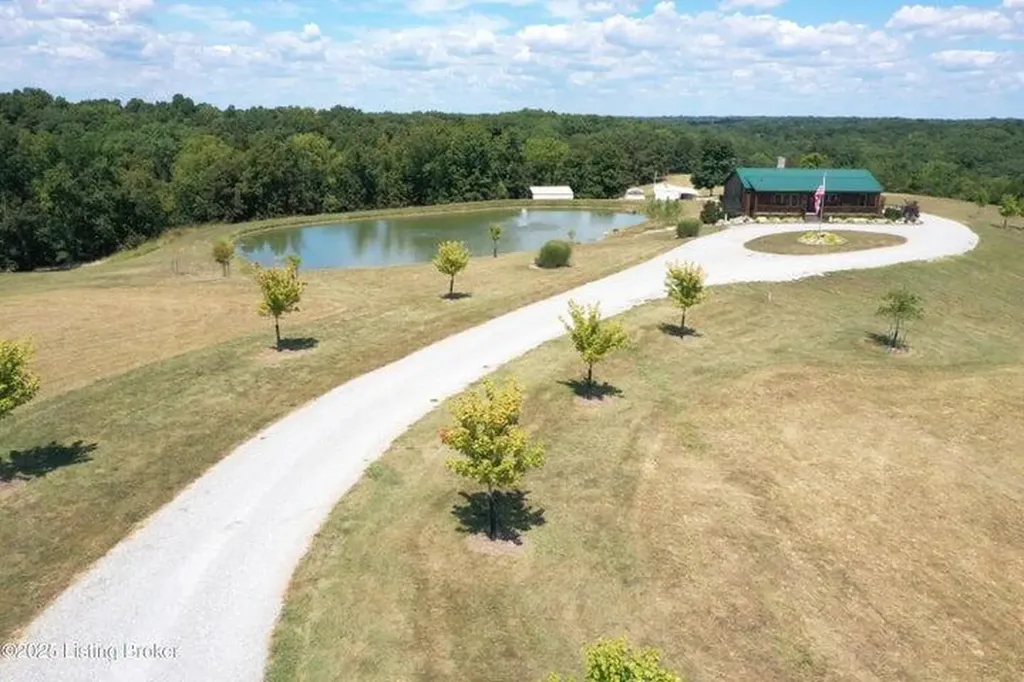 1572 Ashes Creek Lane Bloomfield KY 40008