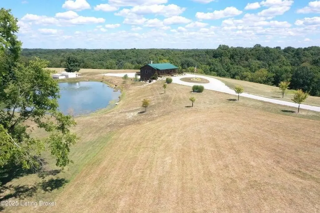 1572 Ashes Creek Lane Bloomfield KY 40008
